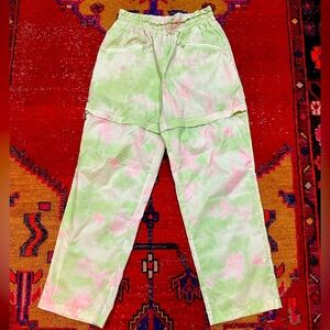 FABLETICS Unique zip away wind pants/shorts sz M - NWOT